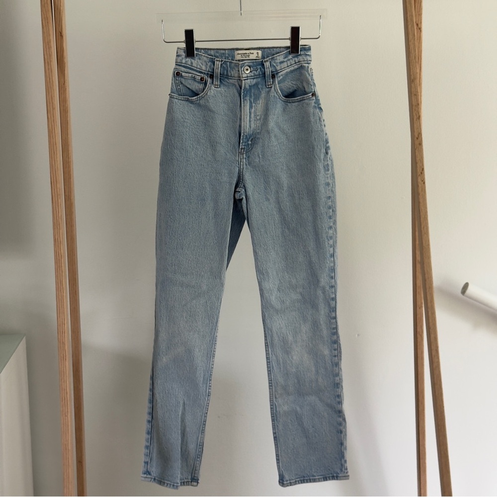 Abercrombie - The 90s Straight Ultra High Rise - Curve Love - 25 / 0 Regular